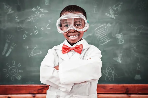 Aprenda como ajudar crianças e adolescentes a estudar Química