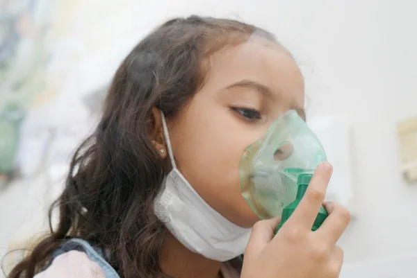Saúde registra 12 casos de síndrome respiratória aguda por dia no DF