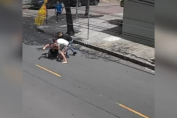 Homem é atacado e roubado no bairro Castelo em BH