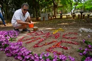 Homenagem a Isaac Augusto de Brito Vilhena de Moraes, 16 anos. Jovem foi esfaqueado após ter celular roubado, na Asa Sul Homenagem a Isaac Augusto de Brito Vilhena de Moraes, 16 anos. Jovem foi esfaqueado após ter celular roubado, na Asa Sul