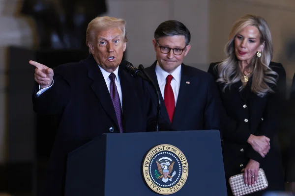 Foto - posse - Donald Trump 9
