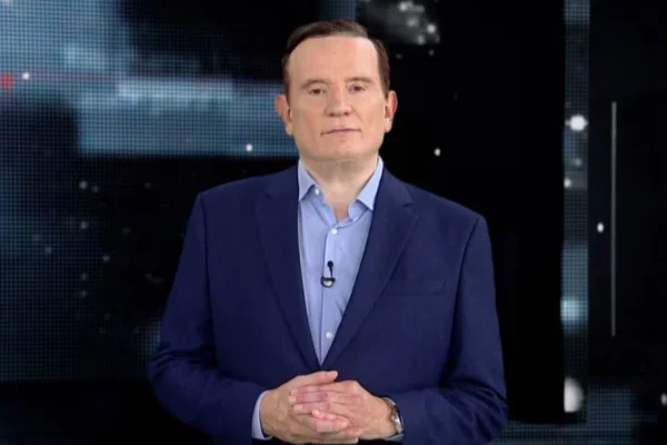 TV Globo quer contratar Roberto Cabrini para fortalecer o Fantástico