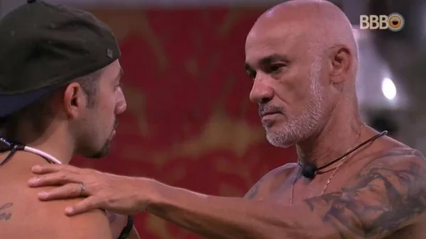 No BBB18, Ayrton se irrita com Kaysar: “Não me faz perder o respeito”