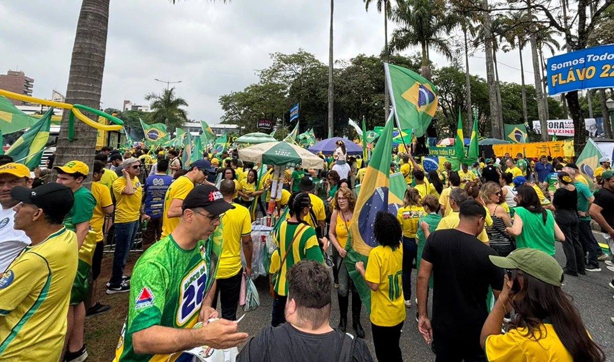 Ato de Flávio em BH Ato de Flávio em BH