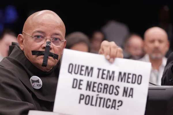Movimento negro protesta contra PEC da Anistia