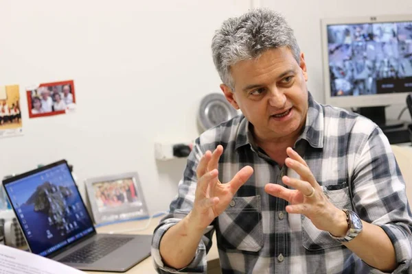 Brasileiro que liderou pesquisas sobre a Covid morre vítima da doença