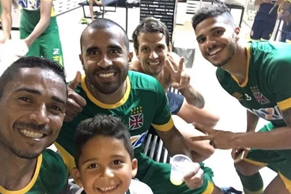 Jorge Henrique facilita e Vasco faz acordo para parcelar dívida