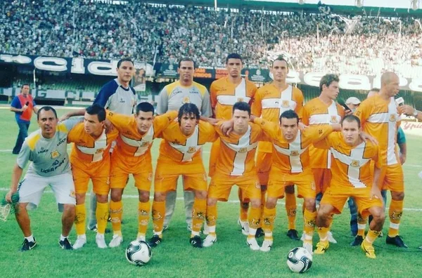 Brasiliense completa 20 anos: relembre os títulos da história do Jacaré