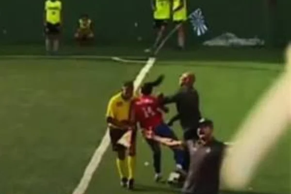 Coritiba desliga treinador de goleiras que agrediu jogadora adversária