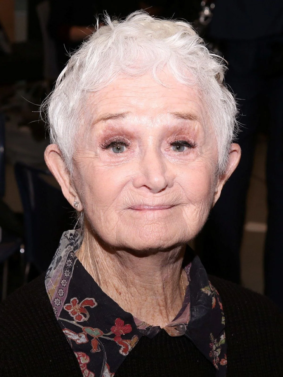 A atriz Barbara Barrie, conhecida principalmente pelo filme O Vencedor, morreu aos 95 anos nessa quarta-feira (28/10) A atriz Barbara Barrie, conhecida principalmente pelo filme O Vencedor, morreu aos 95 anos nessa quarta-feira (28/10)
