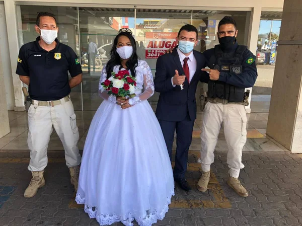 “Muita adrenalina”, diz noiva que quase perdeu casamento no DF