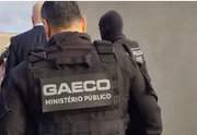 Integrantes do Gaeco cumprem mandados de busca