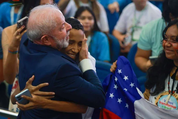 O presidente Lula participa da Conferência Nacional Infantojuvenil pelo meio ambiente em Luziânia, Goiás