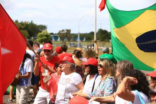 Brasília e Rio têm atos contra o governo Temer