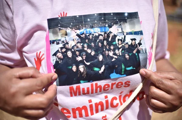 Primo de Pedrolina em enterro: “Espero que ela não vire estatística”