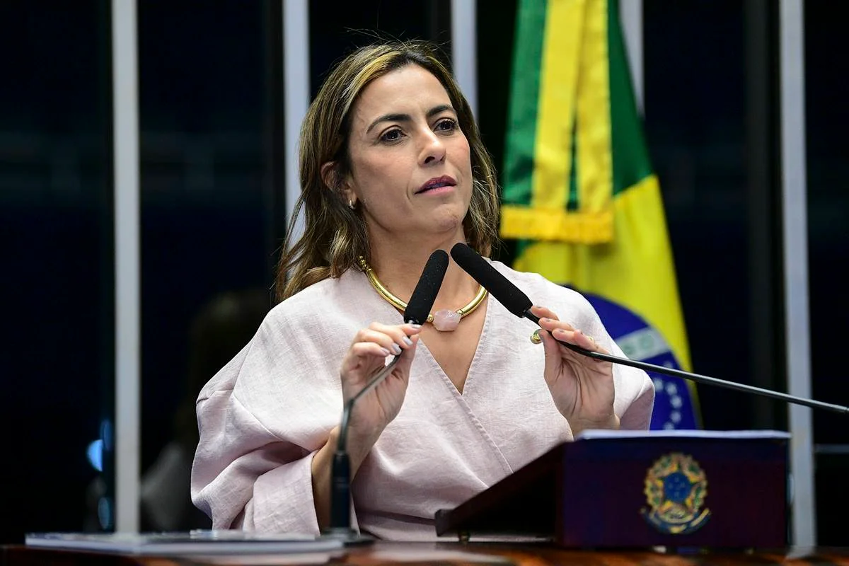 STF manda Soraya e Lindbergh explicarem acusação contra vice de Flávio