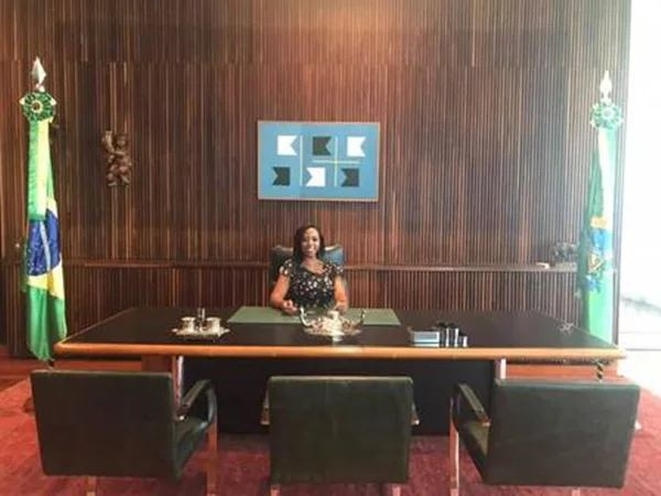 Vídeo: amiga de Michelle Bolsonaro posta tour virtual pelo Planalto
