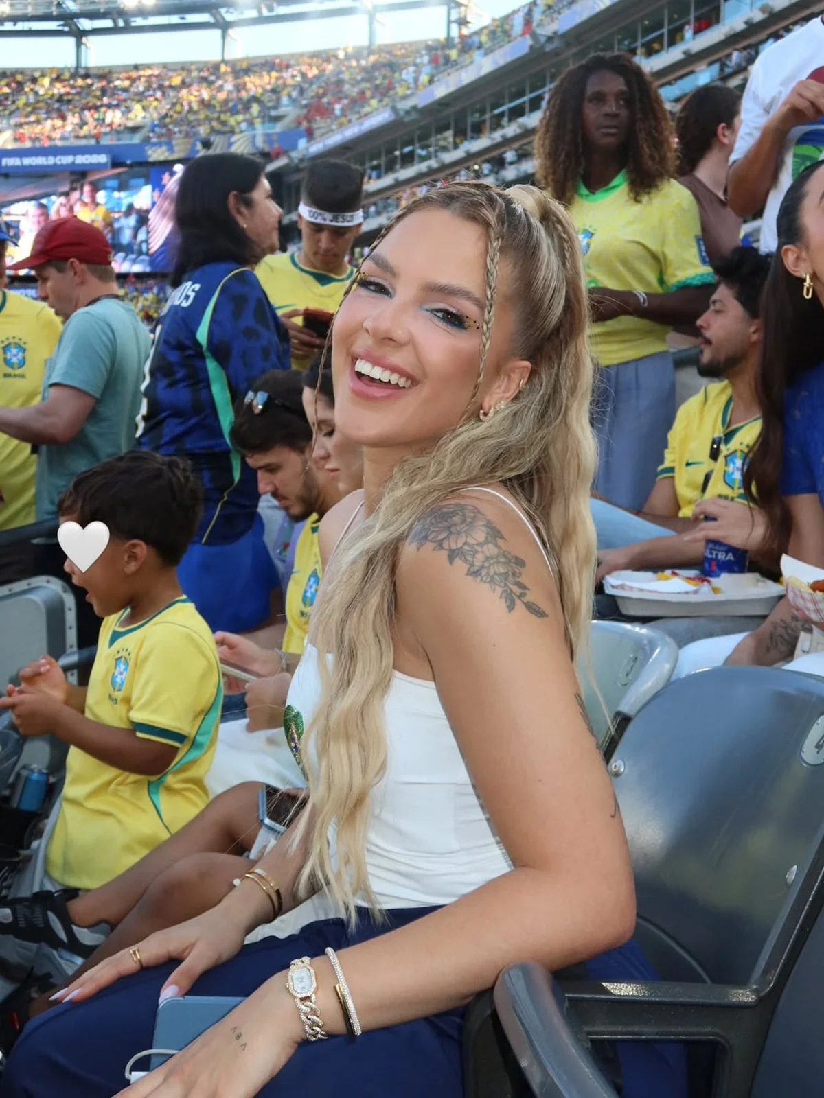 Letícia Carvalho Letícia Carvalho