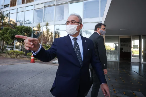 Ministro da Saúde, Marcelo Queiroga e o ministro de Relações Exteriores, Carlos França