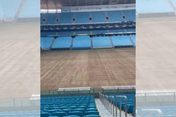 Imagem da Arena após enchente - Metrópoles