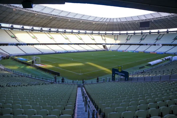 Nova reunião busca soluções para o gramado da Arena Castelão