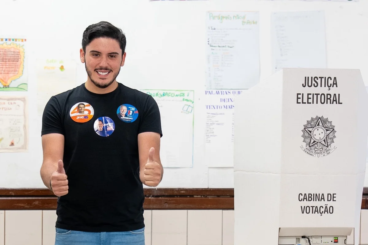 Filho de Arthur Lira será deputado federal mais jovem da história Filho de Arthur Lira será deputado federal mais jovem da história