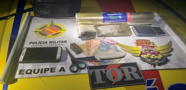 Policia Militar prende traficante e apreende maconha em mochila no DF