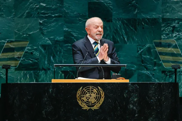 Lula na ONU: “Nossas riquezas naturais pertencem ao povo brasileiro” - destaque galeria Lula na ONU: “Nossas riquezas naturais pertencem ao povo brasileiro” - destaque galeria