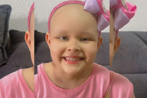 Criança sofreu queda enquanto gravava dancinha e bateu costas no chão; após ir ao hospital, foi diagnosticada com câncer em estágio avançado - Metrópoles