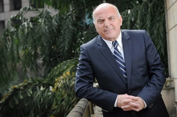 Morre Salim Maroun, o libanês que trouxe o Outback para o Brasil