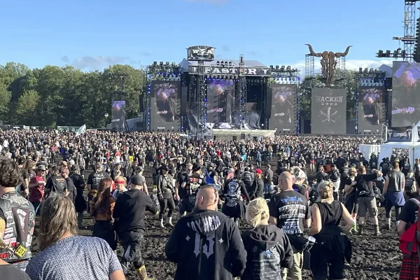 Festival de heavy metal Wacken Open Air em 2023. Estudo sobre dor. Metrópoles