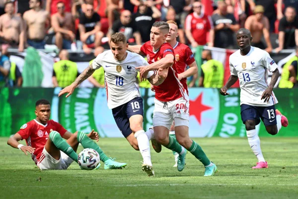 França e Hungria empatam em 1 x 1