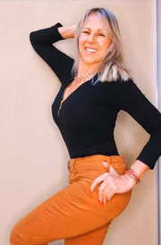 Silvia Malanzuki Silvia Malanzuki
