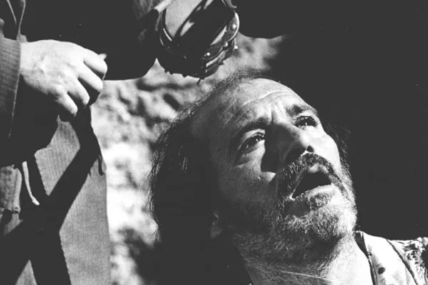 "Cabezas Cortadas", filme de Glauber Rocha