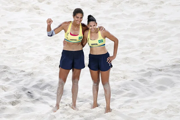 Imagem colorida de Ana Patrícia Ramos e Duda Lisboa do Brasil - Metrópoles