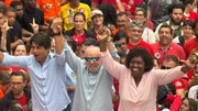 No RJ e sem Eduardo Paes, Lula faz último ato de campanha antes do 1º turno - imagem 4 No RJ e sem Eduardo Paes, Lula faz último ato de campanha antes do 1º turno - imagem 4