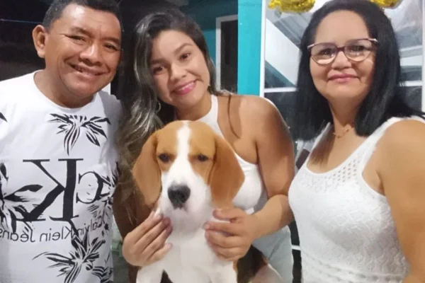 Cachorro que estava desaparecido é encontrado morto em lixeira