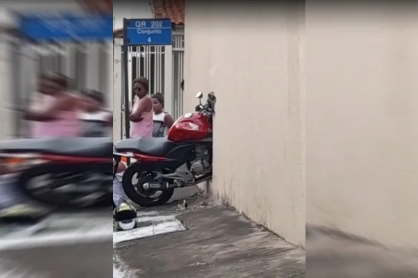 Impressionante: após acidente, moto abre buraco em muro de casa no DF