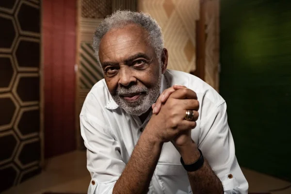 Gilberto Gil posta clique raro do filho, Pedro Gil, morto aos 19 anos - Metrópoles