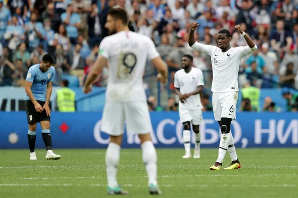 França derrota Uruguai e avança às semifinais da Copa do Mundo: 2 x 0