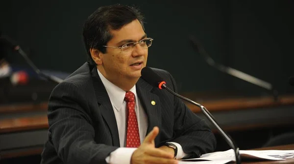 Juíza decreta inelegibilidade do governador do Maranhão, Flávio Dino