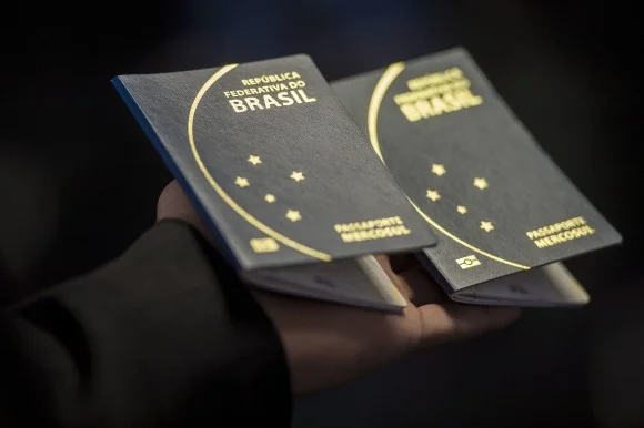 EUA vão exigir histórico das redes sociais para liberação de visto
