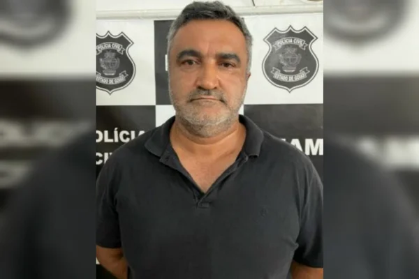 Dono de mercado é acusado de abusar de 6 funcionárias em Anápolis Homem usava sua posição no mercado para importunar as funcionárias e foi preso preventivamente pela Polícia Civil