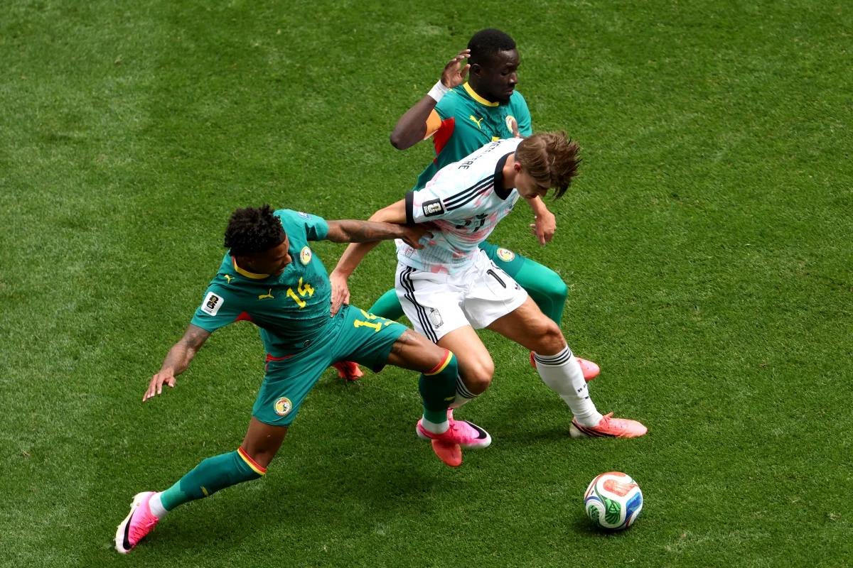 VAR gera revolta nas redes sociais após vitória da Bélgica sobre Senegal