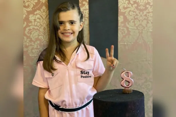 Foto de criança Isadora