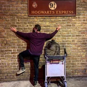 O apresentador anda se divertindo em Londres O apresentador anda se divertindo em Londres