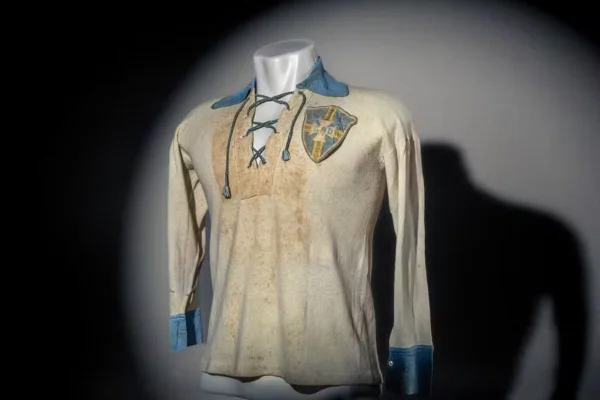 camisa antiga seleção brasileira - metrópoles