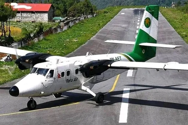 Avião da Tara Air