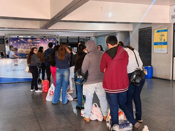 imagem colorida troca de ingressos arraiana