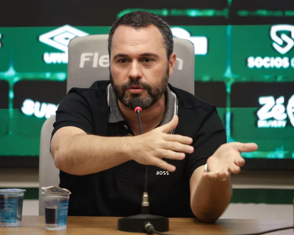 Mário Bittencourt -Presidente do Fluminense